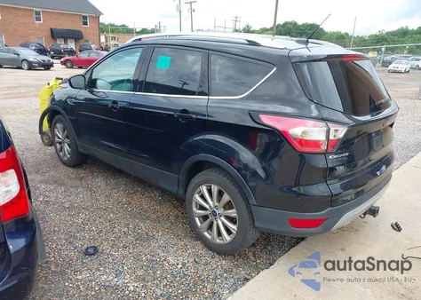 2017 Ford Escape Titanium из США, поврежденный, VIN 1FMCU0J99HUE63544